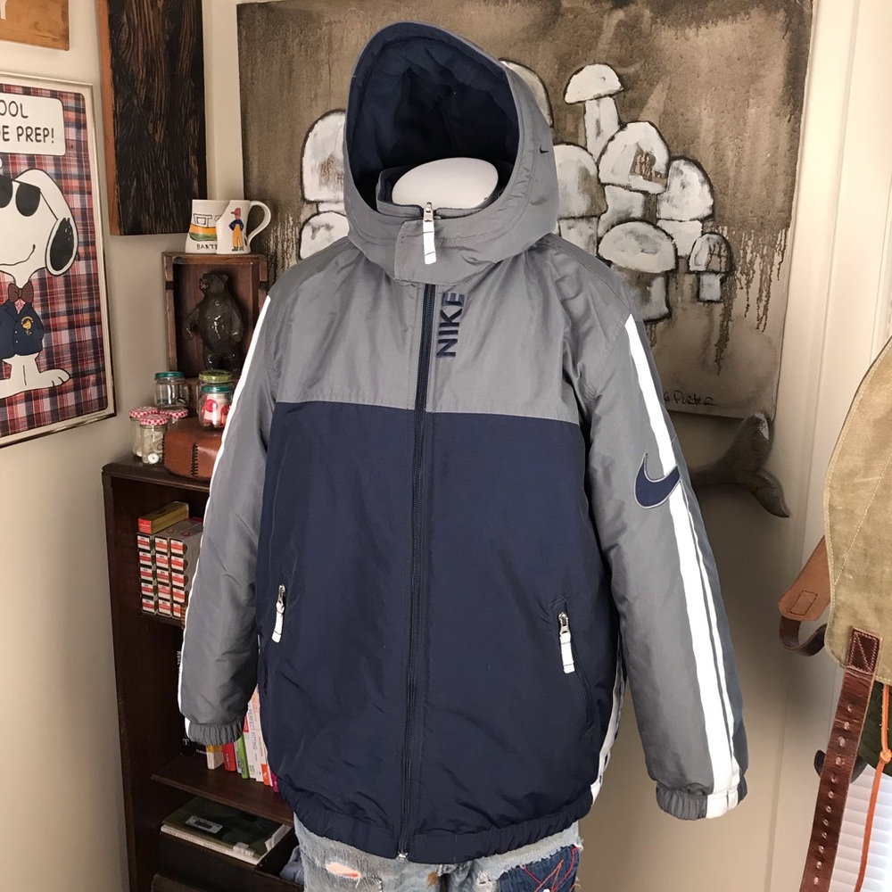 Nike fleece lined reversible jacket removable hood
